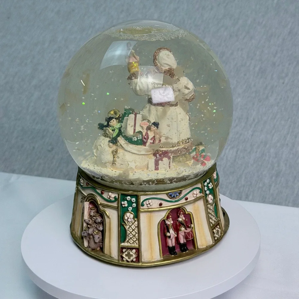 Vintage Style Musical Santa Claus Snow Globe Nutcracker Base Holiday Decor
